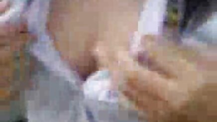 Evde sıcak esmer amatör çekim ifşa