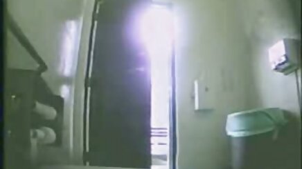 Pilili etek Çizme ve amatör çekim porn külot